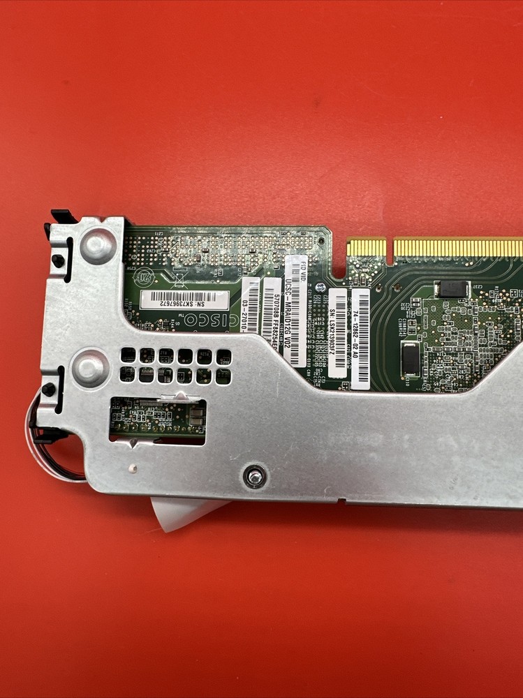 Cisco UCSC-MRAID12G-1GB Raid Controller With Bracket And Short 74-13017 Cable