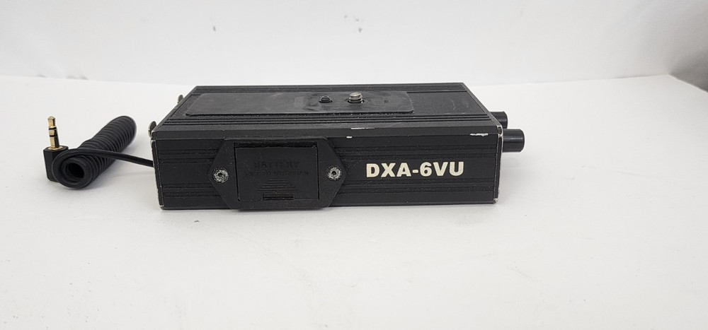 BEACH TEK DXA-6VU CAMCORDER XLR ADAPTER