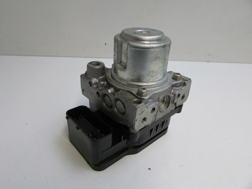 Honda CBF1000 ABS Pump, 2006 - 2010 J17