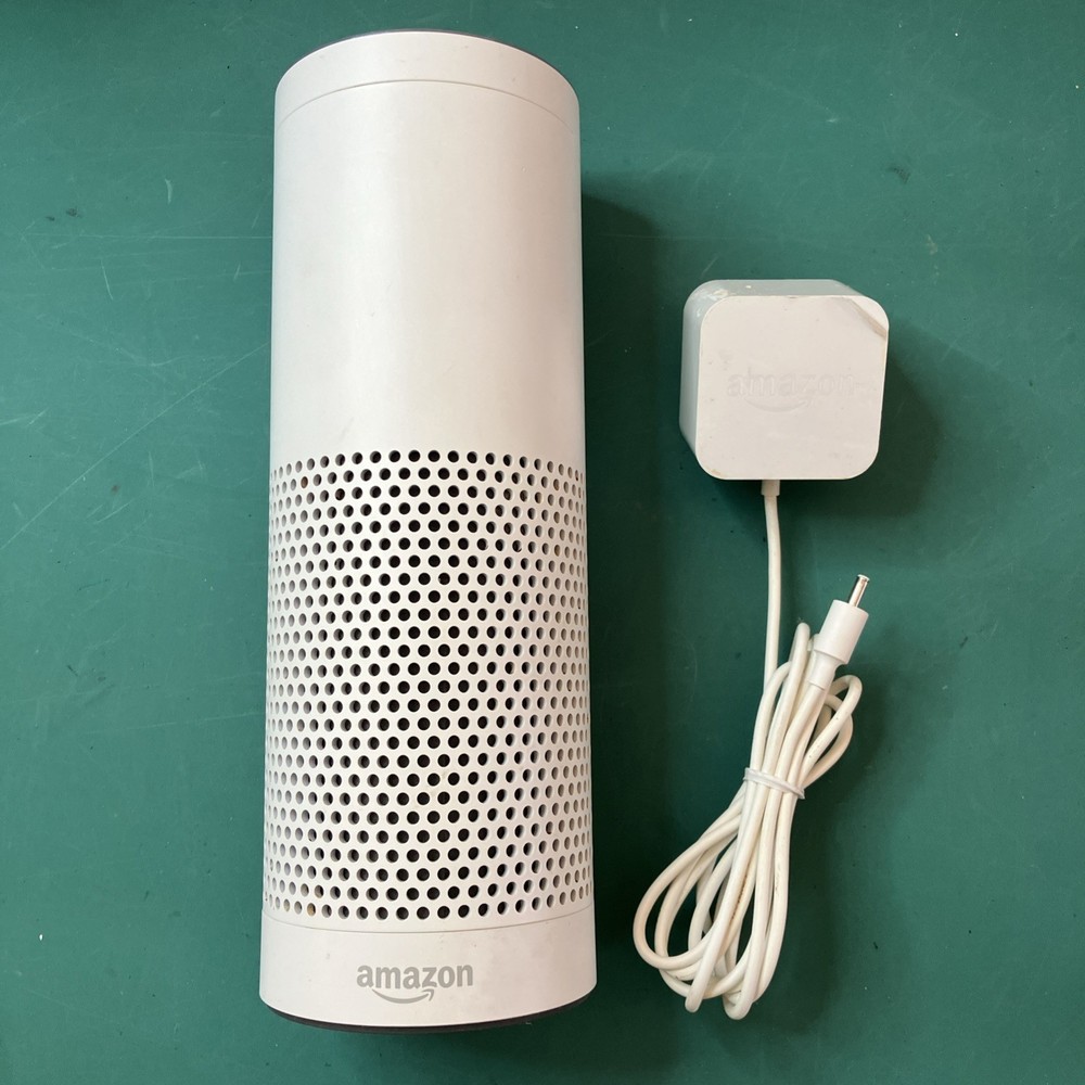 Amazon Echo 1st Generation Smart Speaker, SK705DI. White. Tested. VERY GOOD.