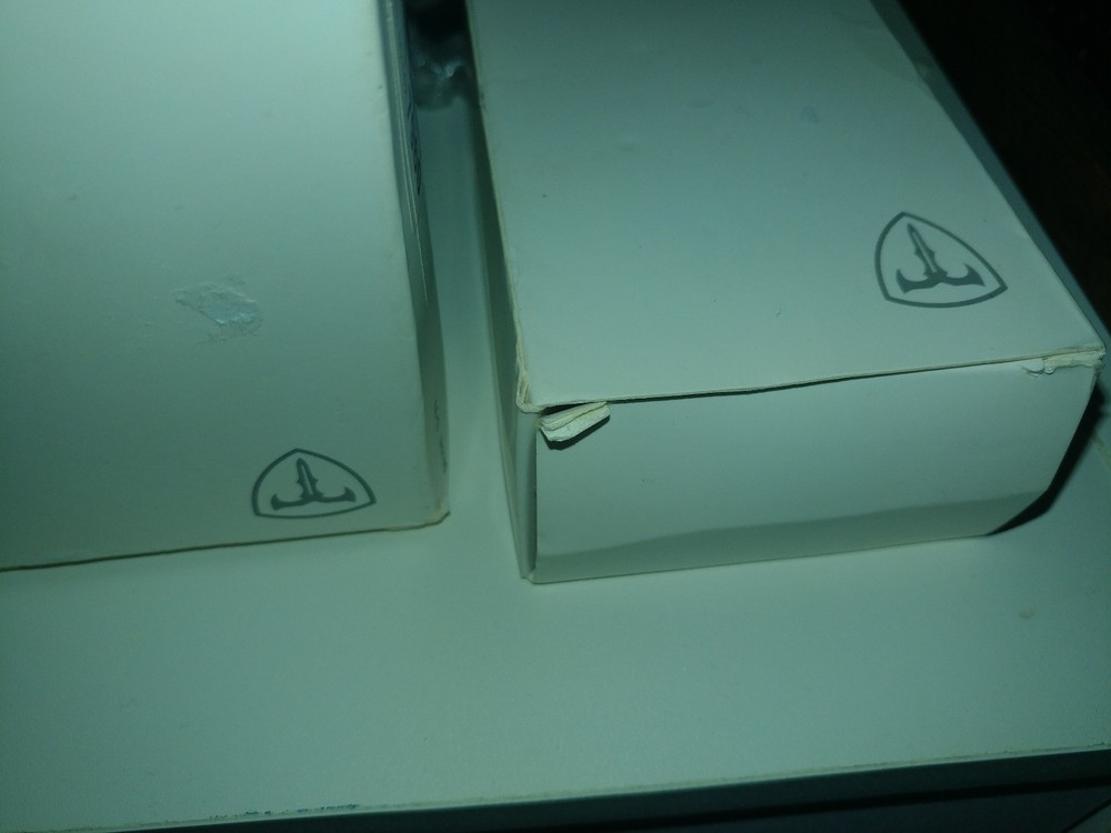 EasternTimes Tech CA57BN 2.4 Ghz Wireless 5-button Optical Mouse Model: D-09