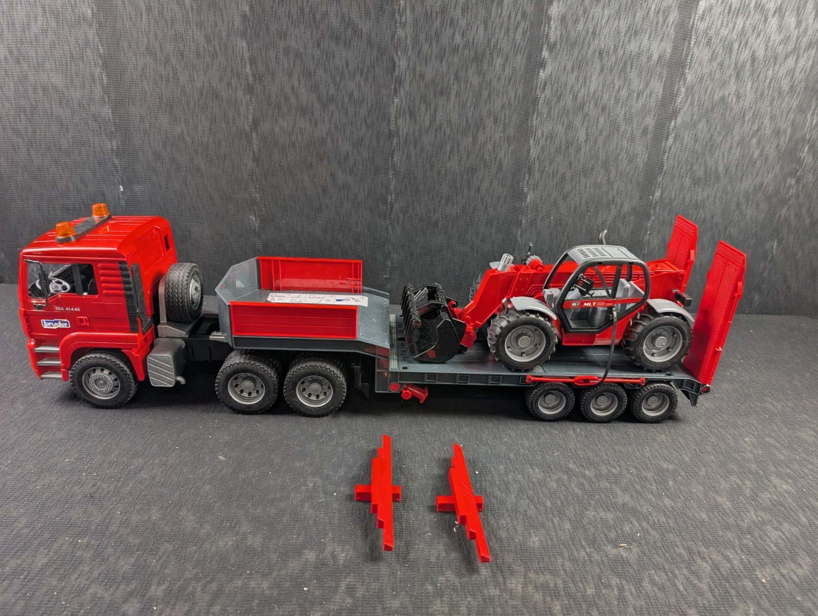 Bruder 02774 MAN TGA Loader truck w/ Manitou Loader