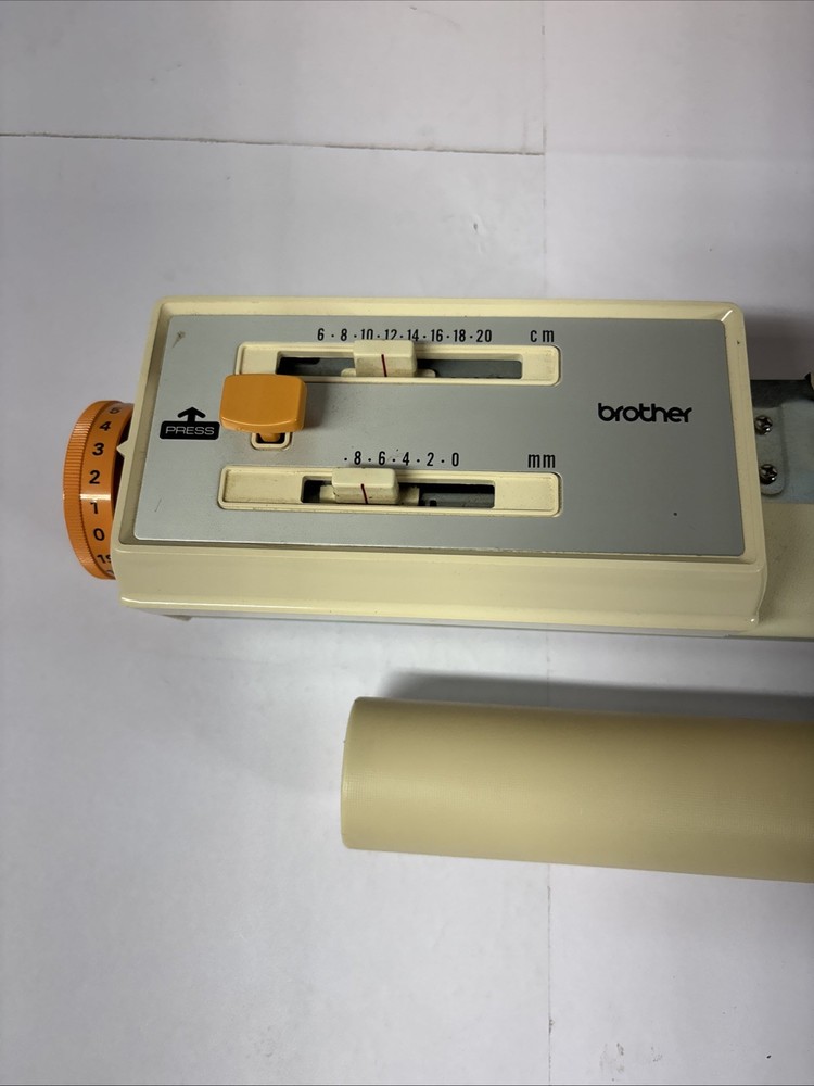 Brother Knitleader KL-116 Charting Device for Machine Knitting