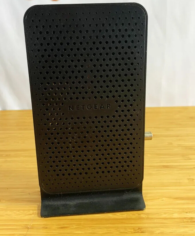 NETGEAR C3700V2 Wireless WiFi Docsis 3.0 Cable Modem Router tested