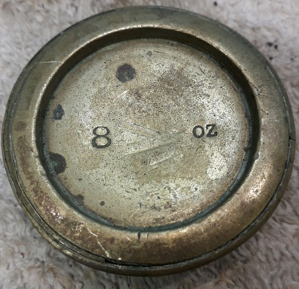Old 8oz Bronze Trade weight Gbb35