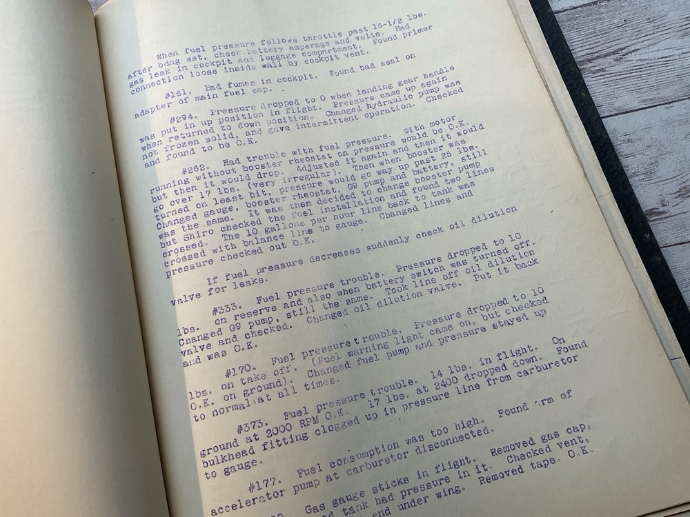 ORIGINAL WWII REPUBLIC AVIATION P-47 FIELD REPRESENTATIVE MANUAL / FOLDER