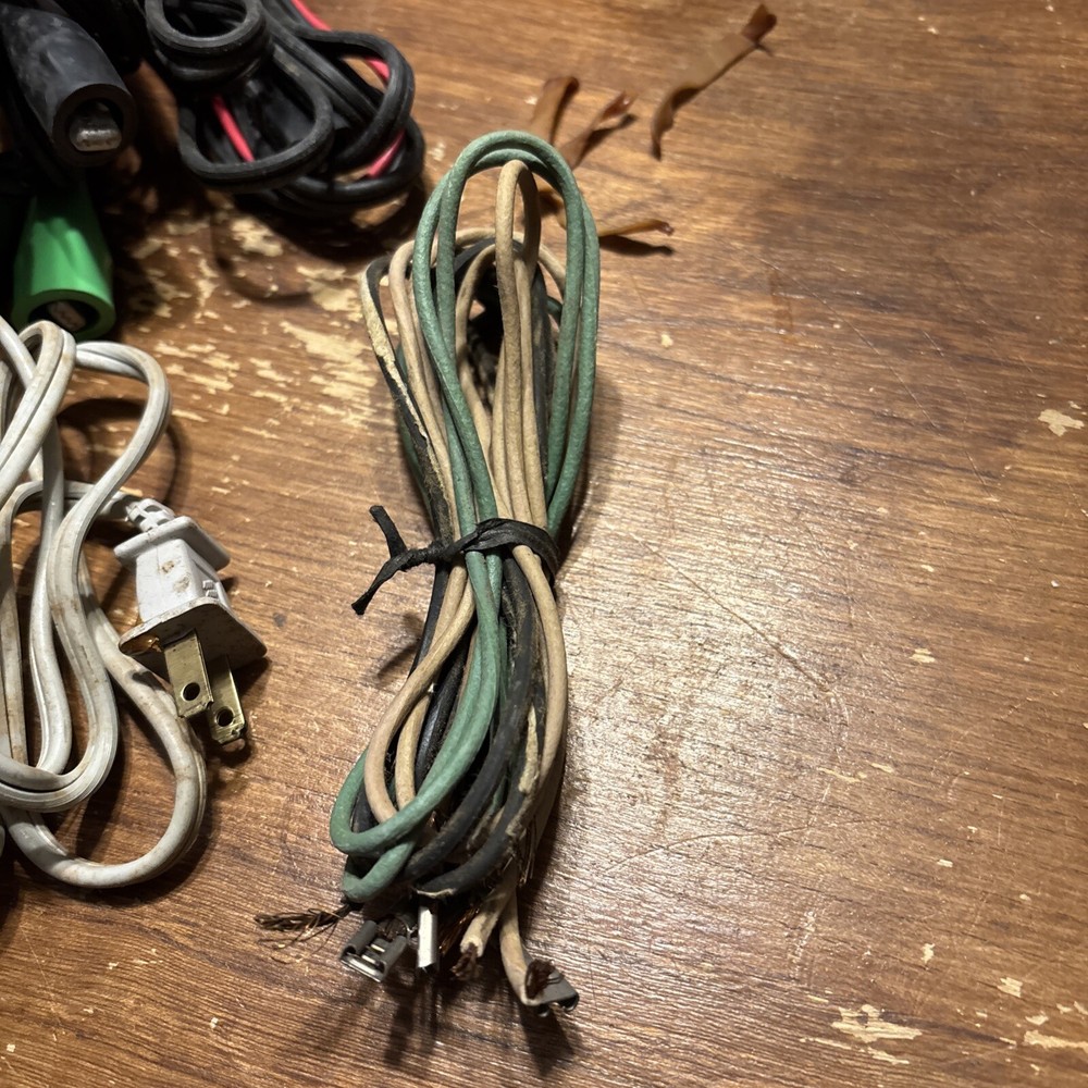 AMPROBE Voltage Current Recorder W/chart paper UNTESTED Pre-Owned