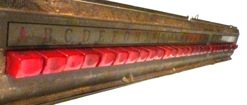 ROWE MM1 JUKEBOX: Untested BUTTON RACK w/ "LAZY" LATCH COIL