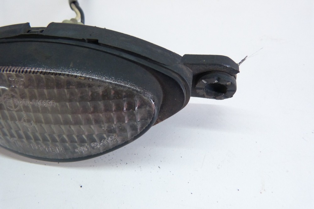 Triumph Sprint 955i 2003 Front side light