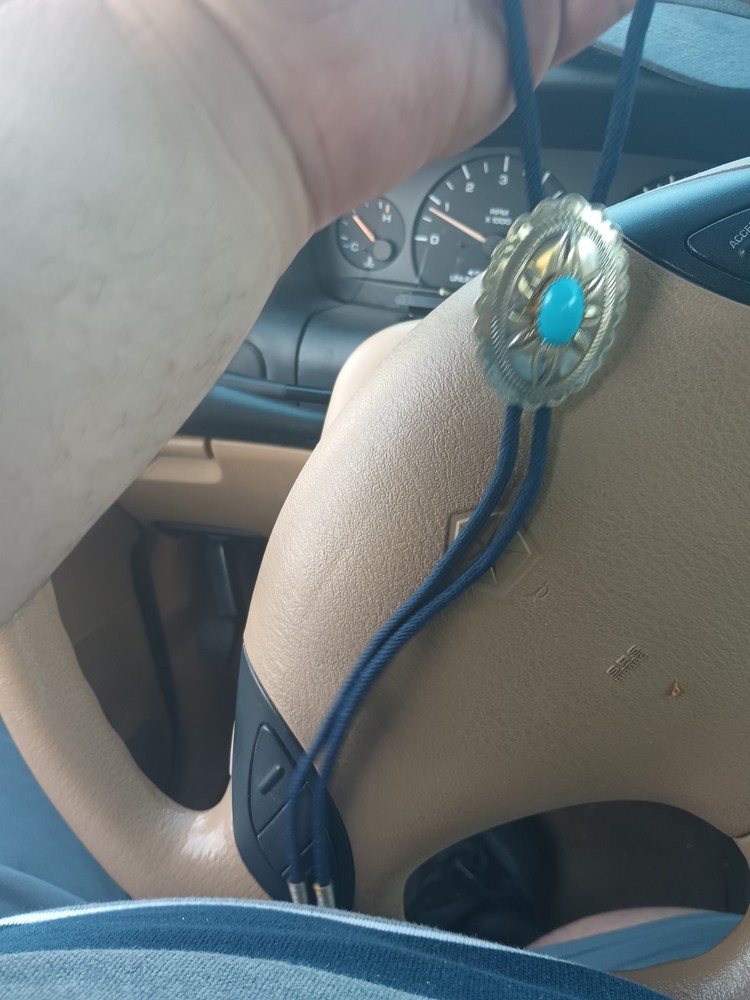 4Bt Concho Simulated - Plastic Turquoise Bolo Tie