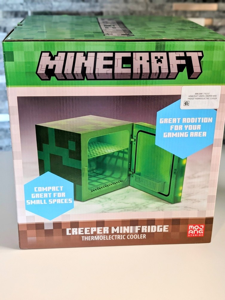 Minecraft Creeper Mini Fridge Thermoelectric Cooler 9 Can