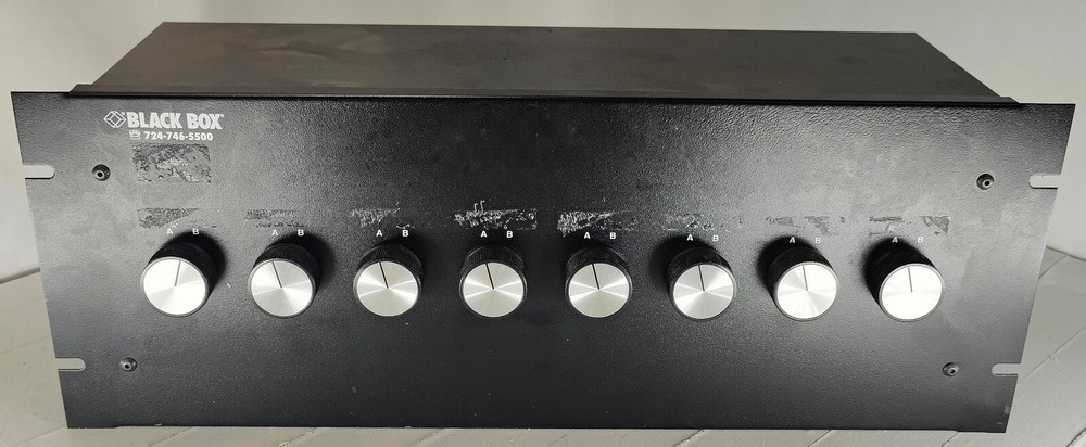 Black Box SR000A SR030-FFM Electrical Retainer Switch Box