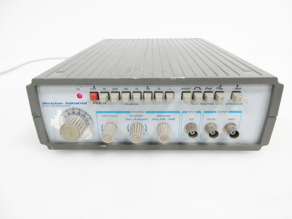 BECKMAN INDUSTRIAL FG2 A 2MHZ FUNCTION GENERATOR FG2A