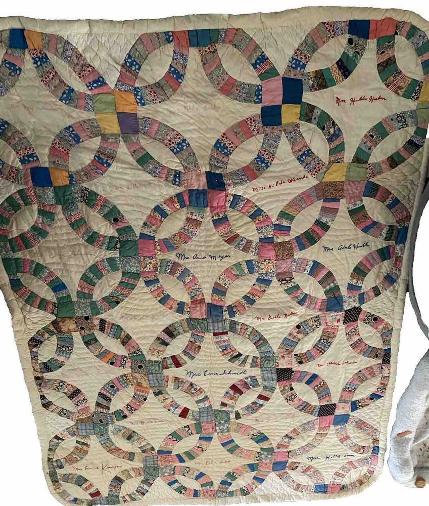 QUILT-‘SIGNED’ HANDMADE Wedding Ring Pattern 78” X 56” PATCHWORK  *ANTIQUE*