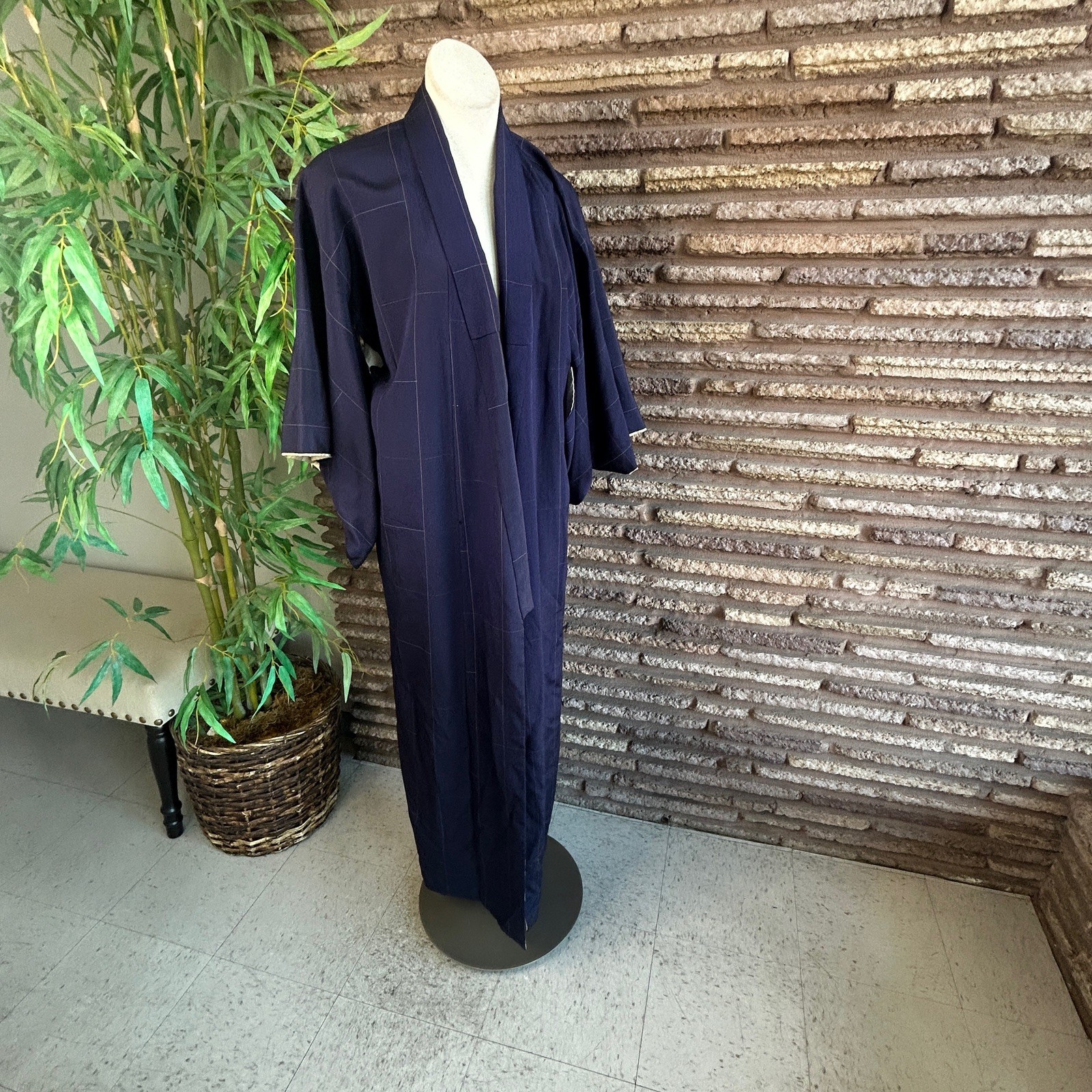 Japanese Vintage Navy Blue Windowpane Full Length Kimono Robe 100% Silk Lined