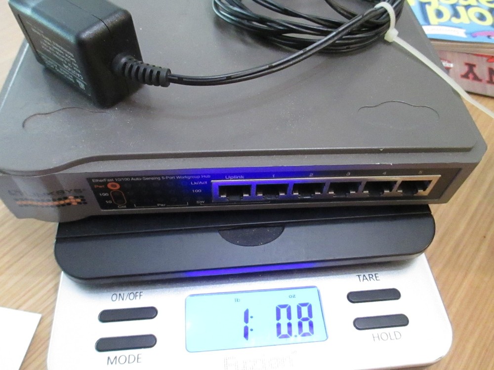 Linksys EtherFast (EFAH05W) 5-Ports External Hub