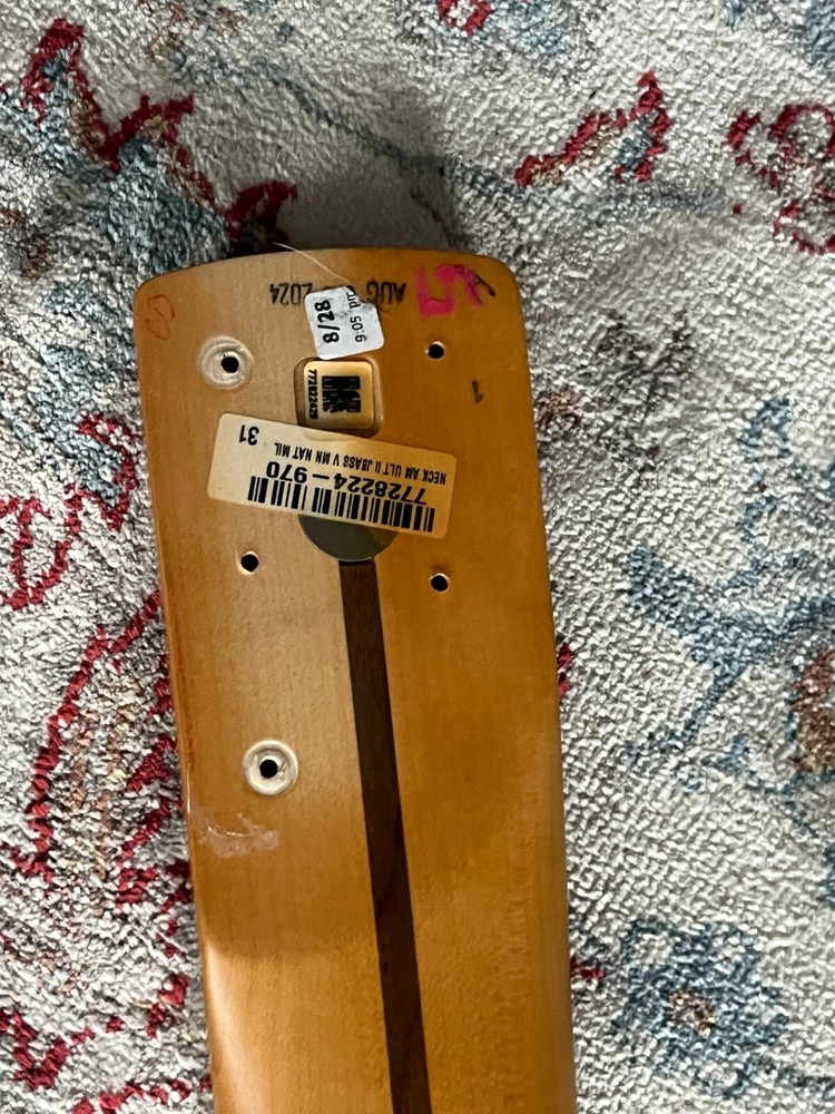 Fender Ultra II V 5-string Jazz bass neck