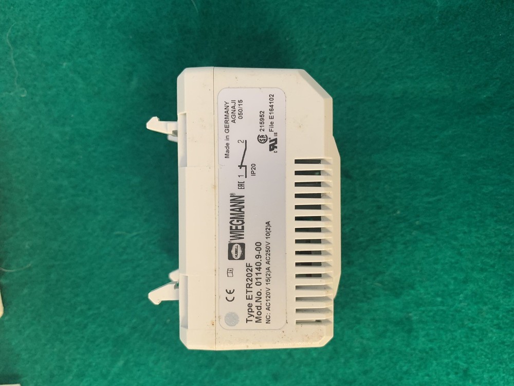 Small Compact Thermostat