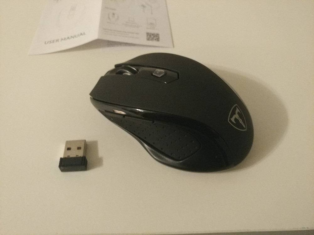 EasternTimes Tech CA57BN 2.4 Ghz Wireless 5-button Optical Mouse Model: D-09