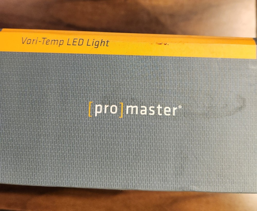 [Pro]Master Vari-Temp LED Light Panel for Camera / Camcorder model 2437