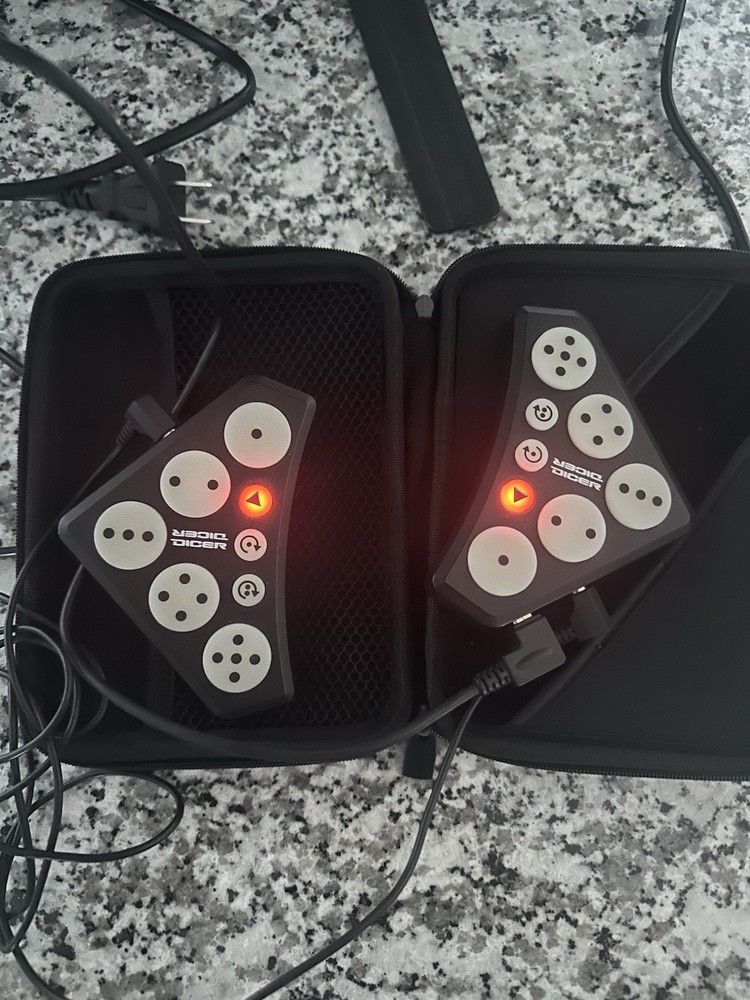 Novation Dicer USB DJ Controller Cue Point Looping Control