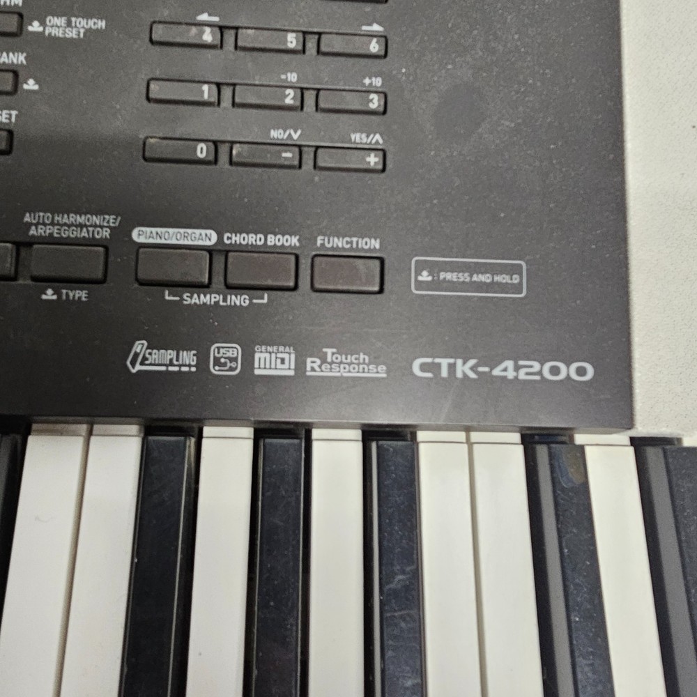 Casio Beginner Friendly MIDI Electric Keyboard 61 Keys CTK-4200