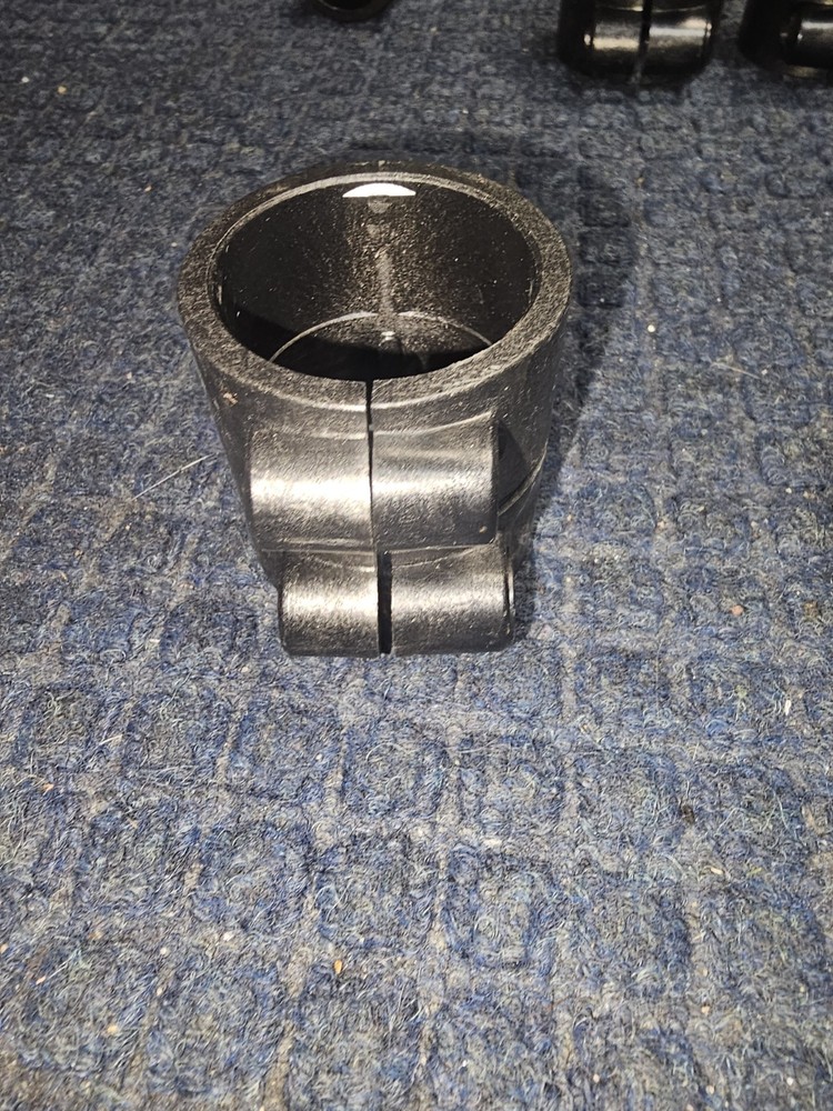 Ultimate Speakerstand Pole Clamps