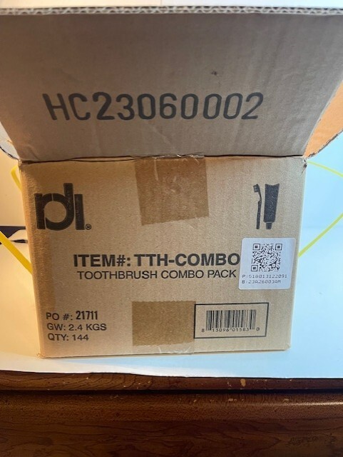 Colgate toothbrush/toothpaste combo packs, each case 144 ea, 5 cases available