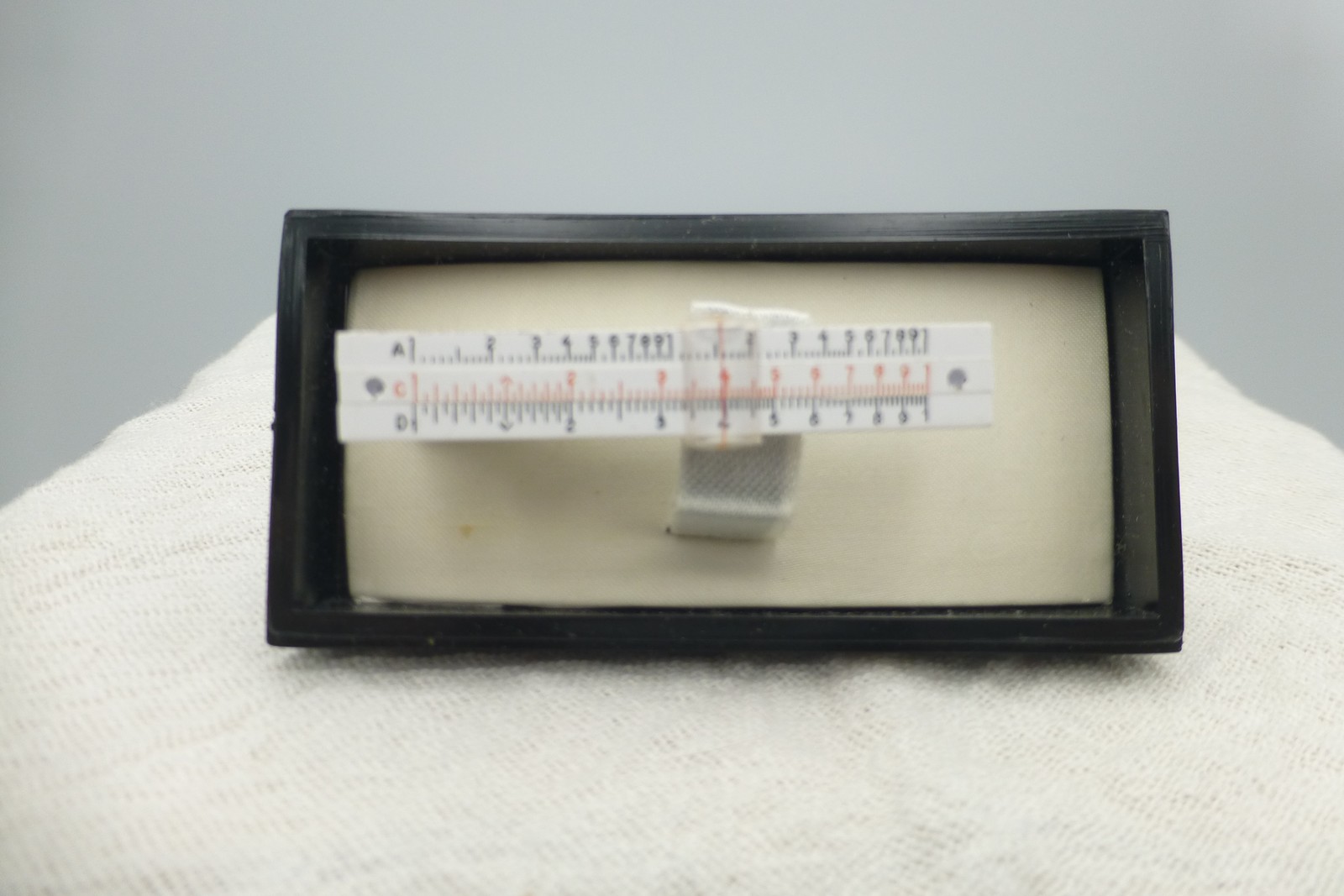 Vintage Miniature Slide Rule Tie Clip in Pyramid Mouldings Case Science