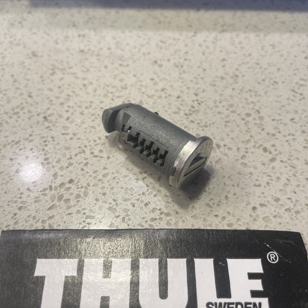 Thule Lock Cylinder Replacement N001-N200 (Authentic & Genuine OEM Thule® Locks)