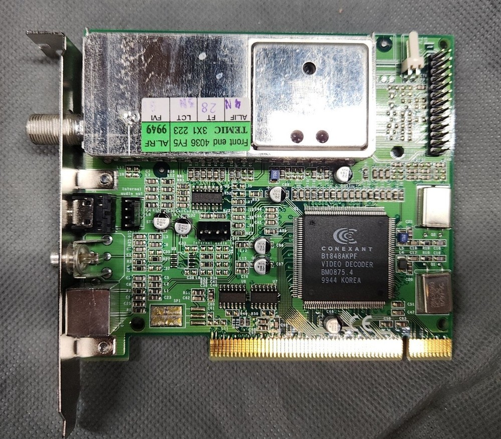 Pinnacle Systems STUDIO PCTV PCI TV Video Decoder Card Conexant
