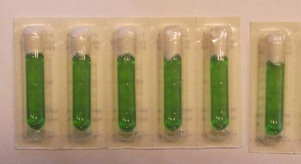 VINTAGE 1945 STING-KILL SWABS EXTERNAL ANALGESIC FOR INSECT BITES BY NORTON CO.