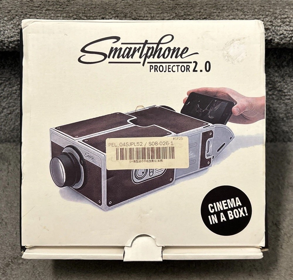 Smartphone Projector 2.0 CINEMA IN A BOX