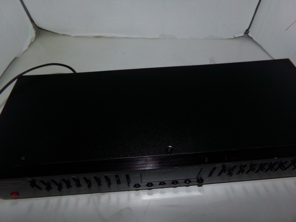 Vintage 1990s AUDIO SOURCE EQ Eleven Stereo Graphic Equalizer Spectrum Analyzer