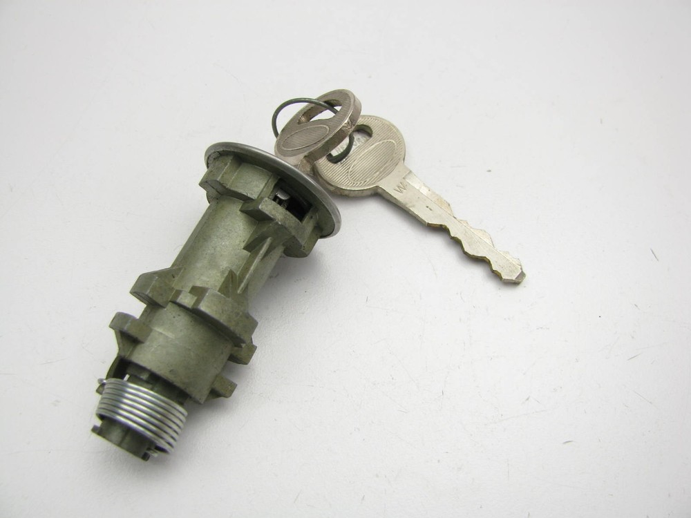 Lockworks TL15950 Trunk Lock & Keys