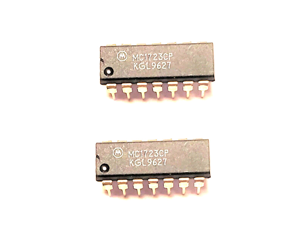 MC1723CP  Motorola  14P DIP  IC  1  pc