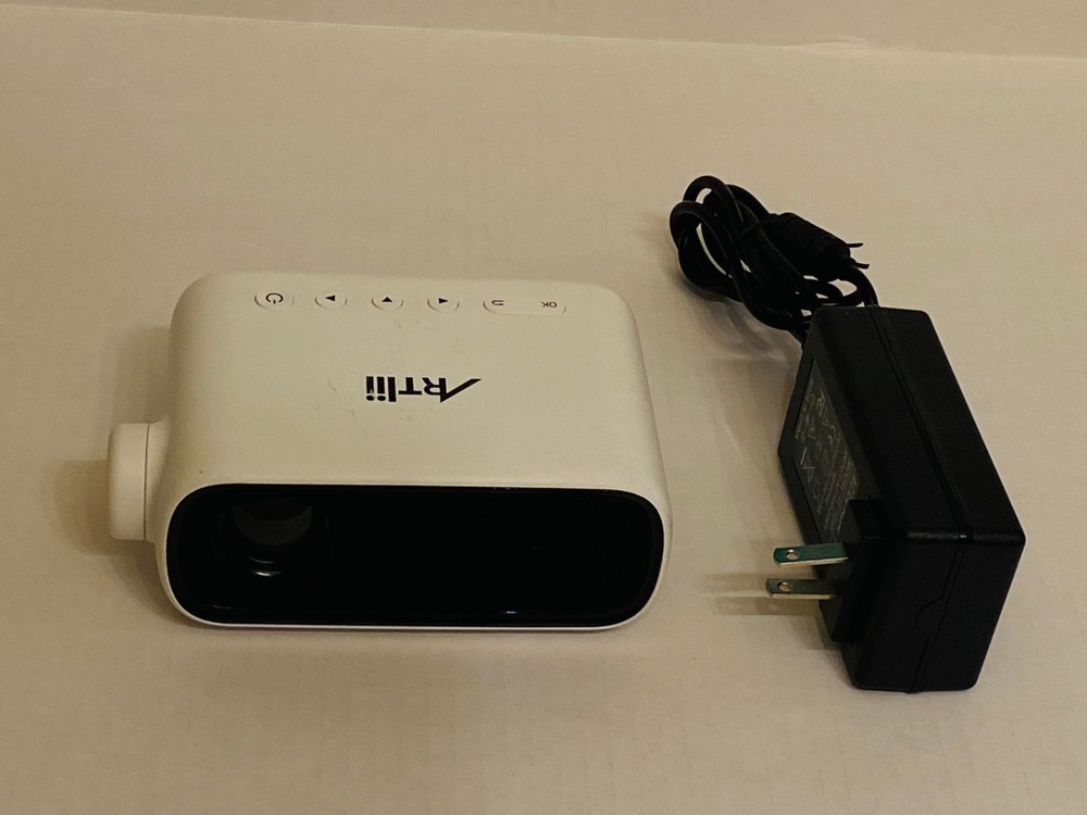 Artlii Q Mini Portable Projector YG280 - Compatible with iOS/Android, HDMI
