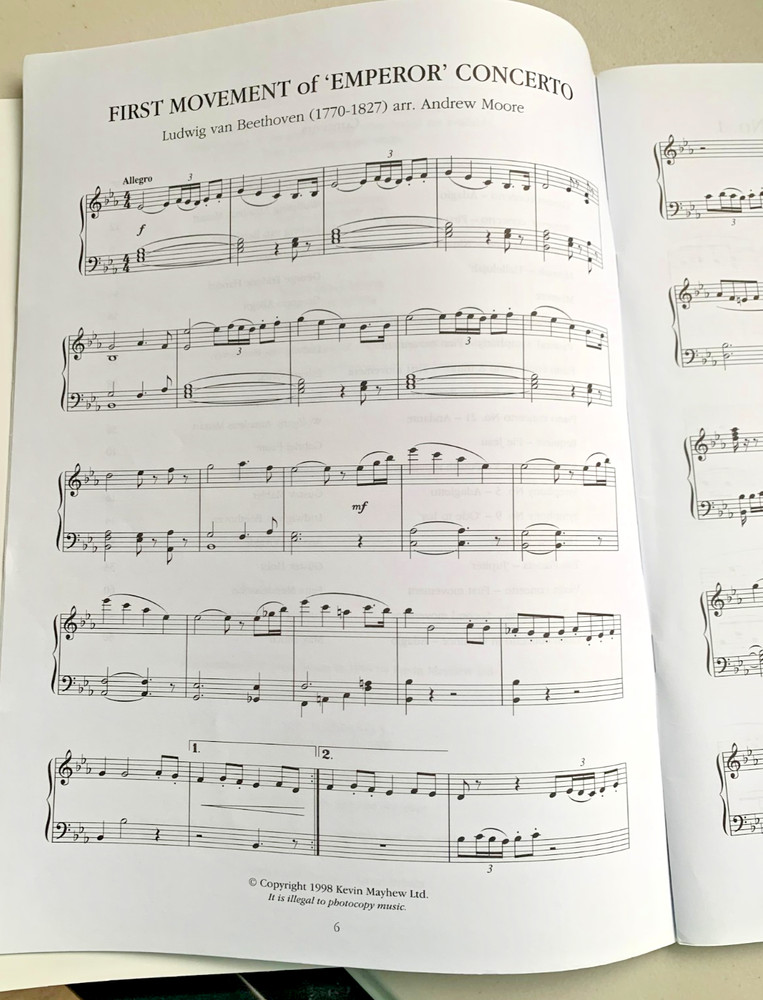 CLASSICS TOP TWENTY FOR PIANO