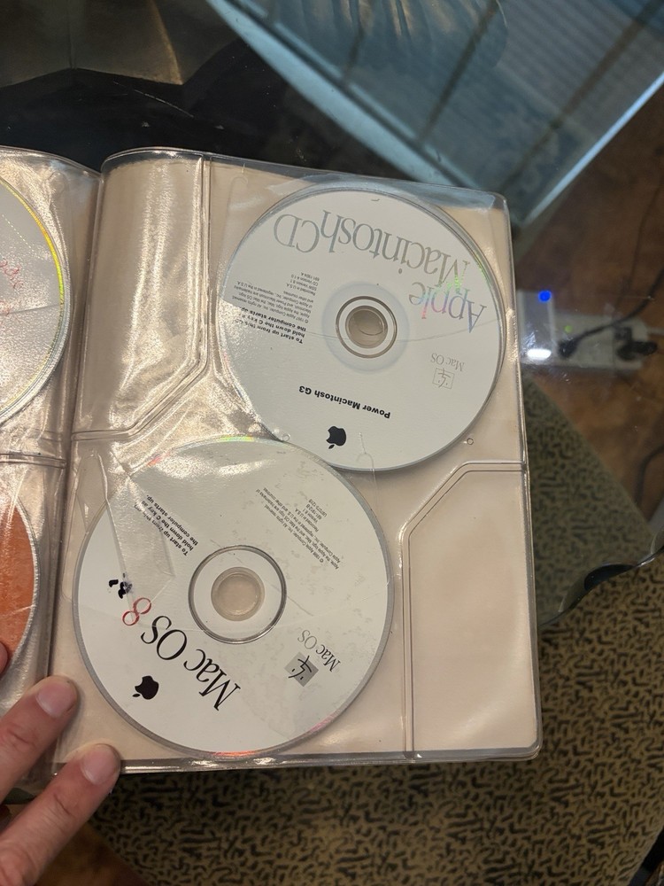 Vintage Apple Install Disk CD Mac OS 8 9