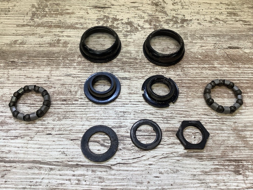 Dyno Logo Complete Bottom Bracket Mid School Bmx 90’s