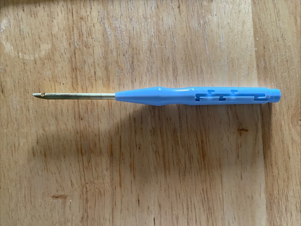 Adjustable 8”Punch Threader Needle Embroidery Needle Pen Weaving Tool