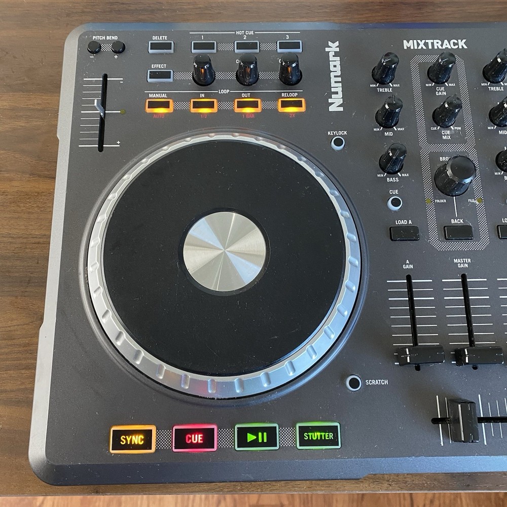 Numark Mixtrack Digital 2-Channel DJ Controller USB Plug And Play