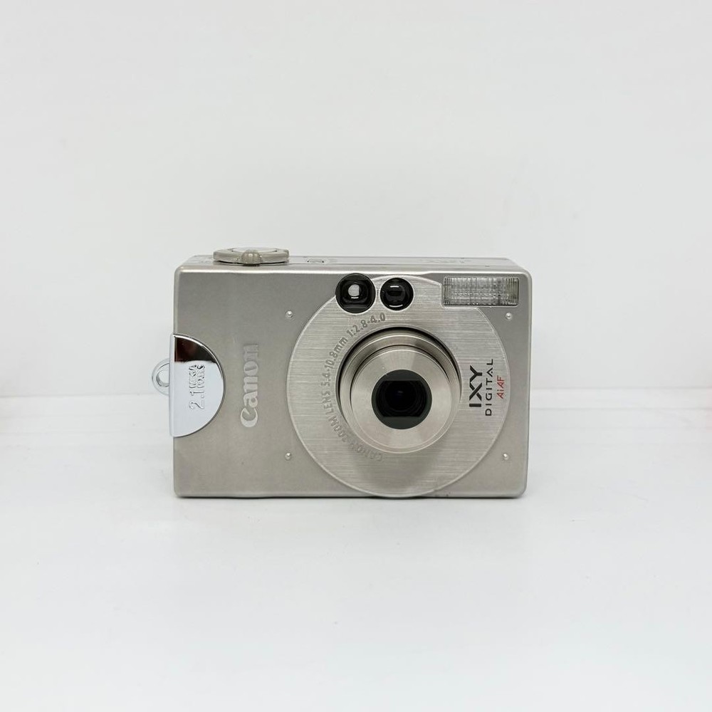 Canon IXY Digital First Generation Silver Compact Camera Tested Working