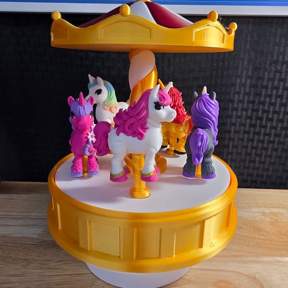 Unicorn Carousel, rotates and unicorns move up and down, 3D Printed Items