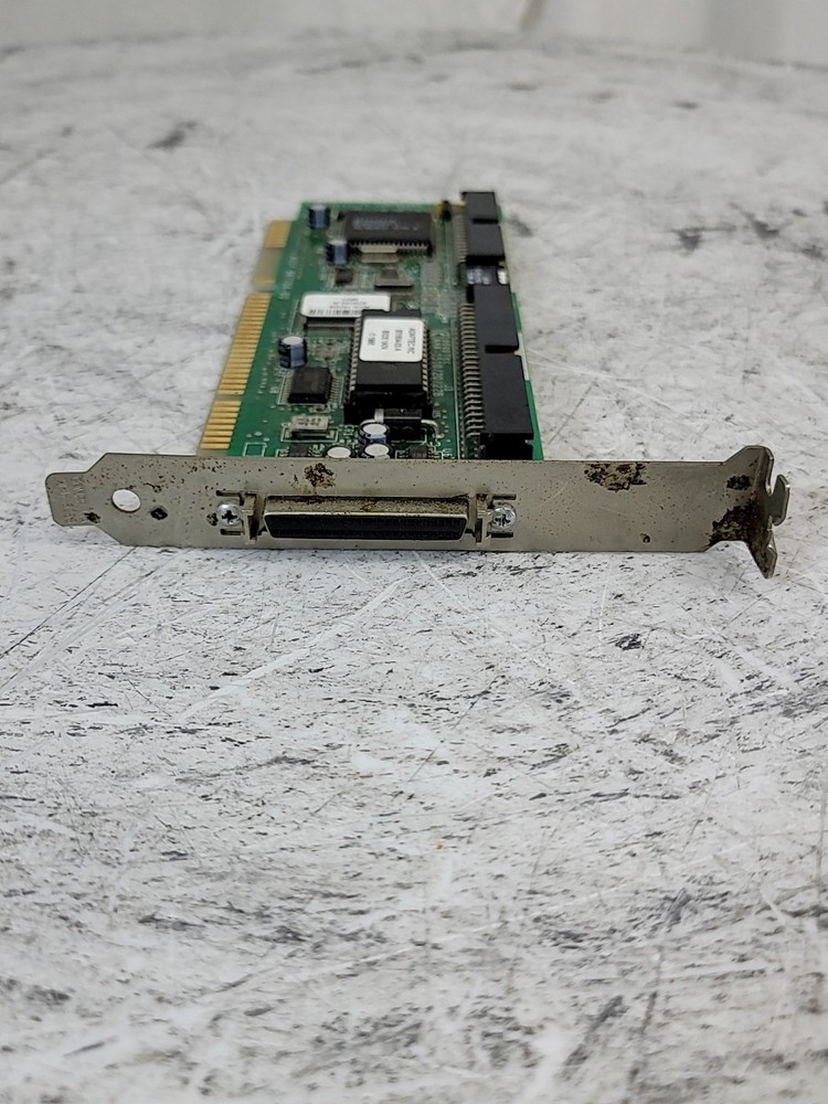 Adaptec 967706-00 AHA-1510/20/22B Controller Card SCSI ISA
