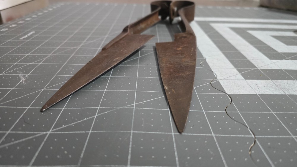 Vtg Sheep Wool Shears Steel Rusty Primitive