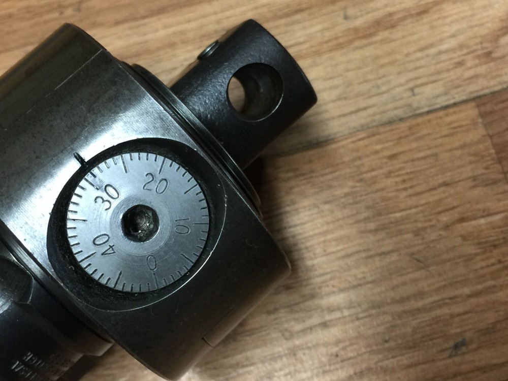 UNIVERSAL KWIK SWITCH 200 BORING HEAD W/ 3/8 " CAP