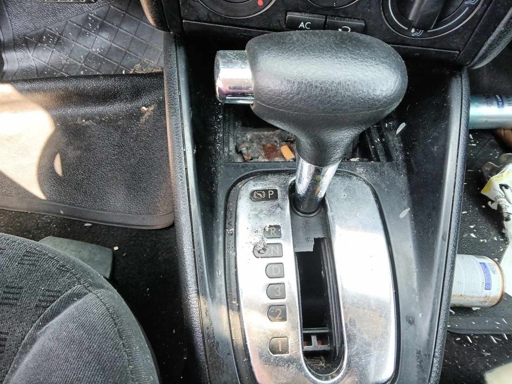 JETTA 2002 Fuse Box Cabin 6967