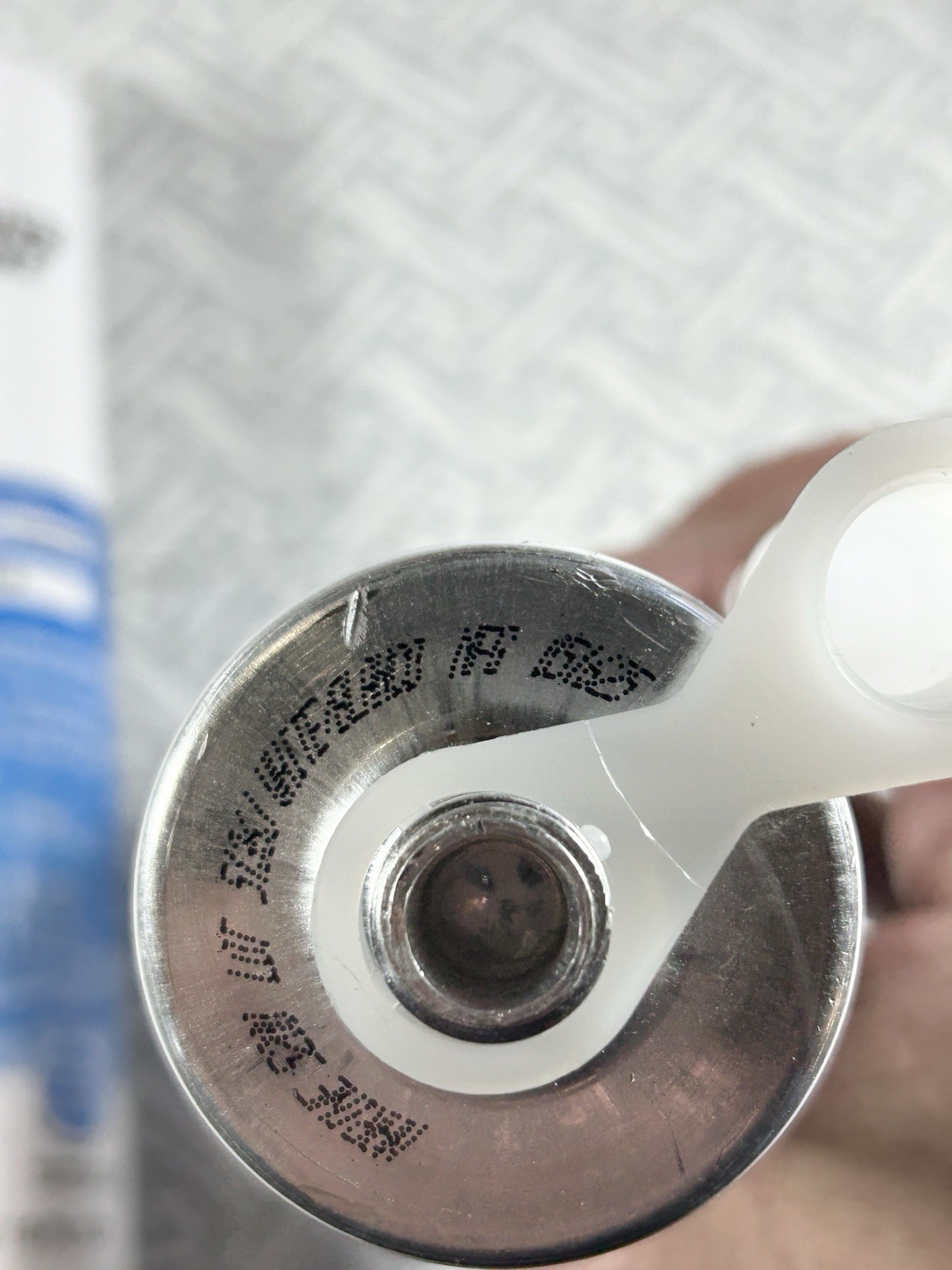 (QTY 2) 3M White Marine 5200 10 oz. Marine Adhesive/Sealant