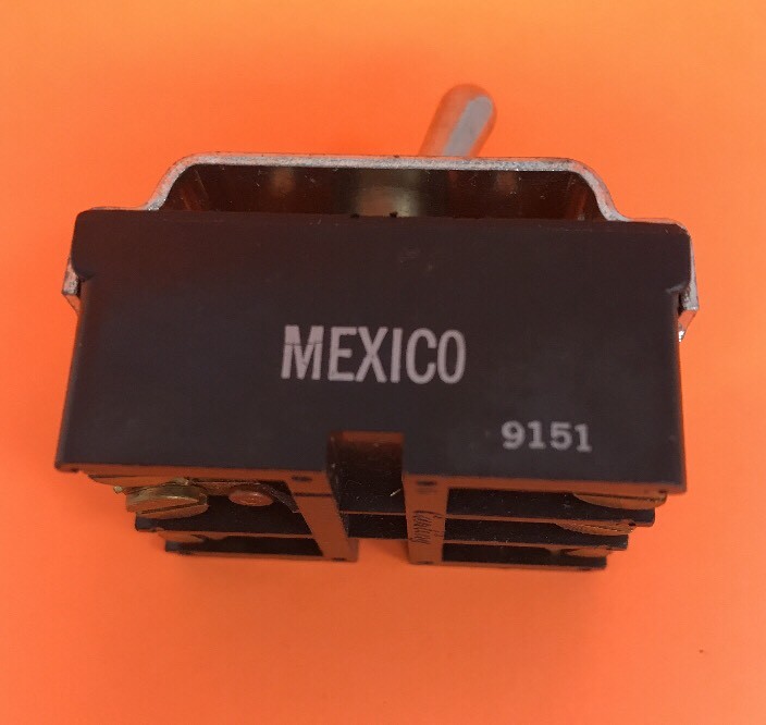 TOGGLE SWITCH 9151 (120-600VAC) *FREE SHIPPING*